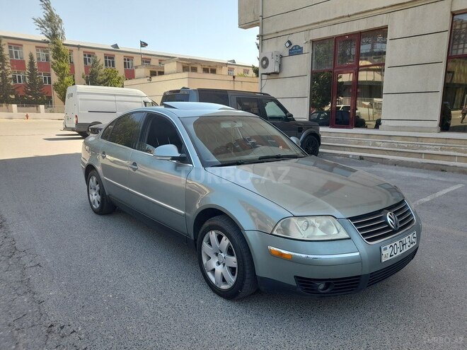 Volkswagen Passat 2004, 218,566 km - 1.8 л - Bakı