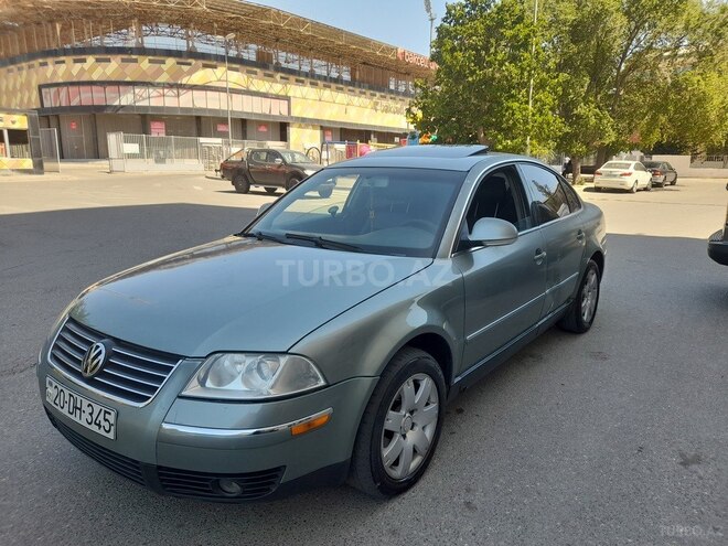 Volkswagen Passat 2004, 218,566 km - 1.8 л - Bakı