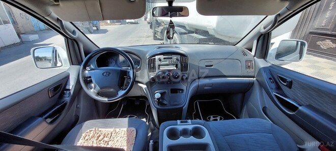 Hyundai H-1 2009, 253,000 km - 2.5 l - Bakı