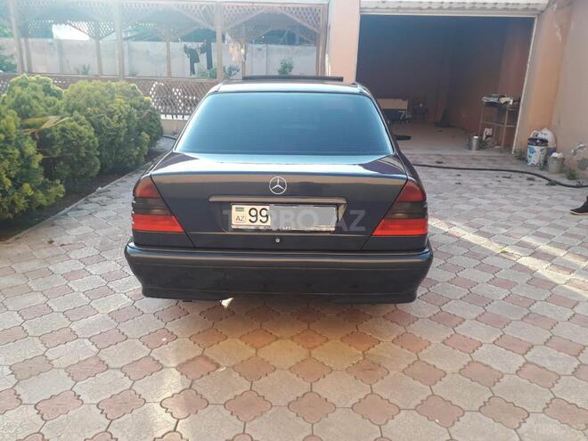 Mercedes C 180 2000, 170,000 km - 1.8 l - Gəncə