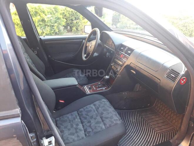 Mercedes C 180 2000, 170,000 km - 1.8 l - Gəncə