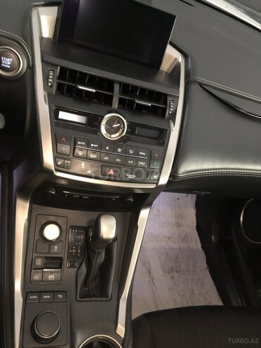 Lexus NX 200t 2016, 97,000 km - 2.0 л - Bakı