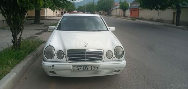 Mercedes E 200 1998, 122,222 km - 2.0 l - Şəmkir