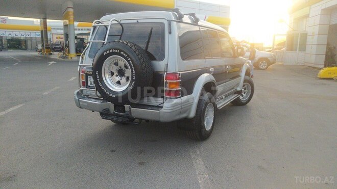 Mitsubishi Pajero 1995, 150,000 km - 2.8 l - Sumqayıt