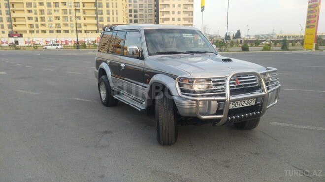 Mitsubishi Pajero 1995, 150,000 km - 2.8 l - Sumqayıt