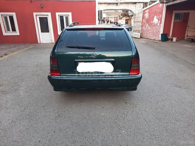 Mercedes C 220 1999, 348,000 km - 2.2 l - Bakı