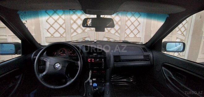BMW 318 1997, 359,824 km - 1.8 l - Bakı