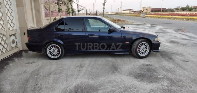 BMW 318 1997, 359,824 km - 1.8 l - Bakı