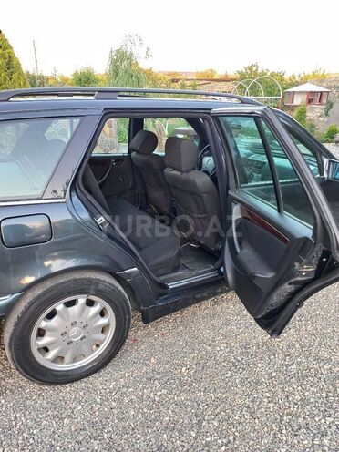 Mercedes C 180 2000, 120,000 km - 1.8 l - Bakı