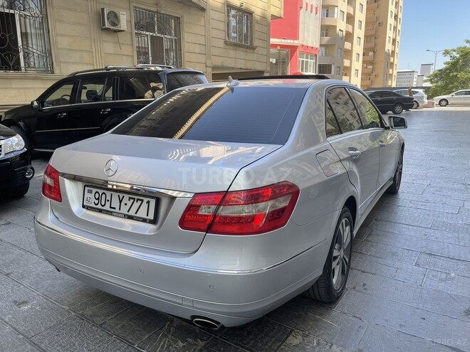 Mercedes E 300 2010, 156,000 km - 3.0 l - Bakı