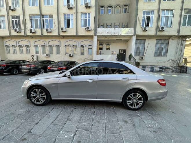 Mercedes E 300 2010, 156,000 km - 3.0 l - Bakı