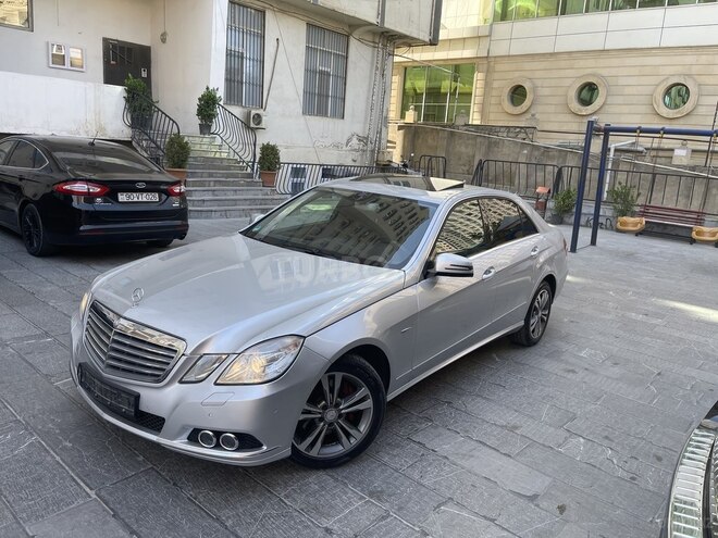 Mercedes E 300 2010, 156,000 km - 3.0 l - Bakı