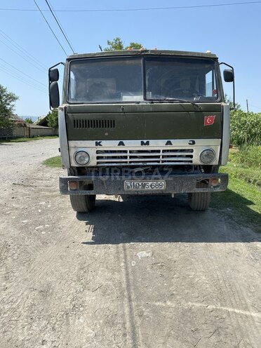 KamAz 55111 1982, 400,665 km - 11.0 l - Qax