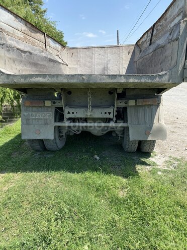 KamAz 55111 1982, 400,665 km - 11.0 l - Qax