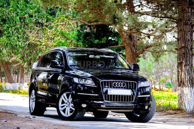 Audi Q7 2006, 180,000 km - 4.2 l - Bakı