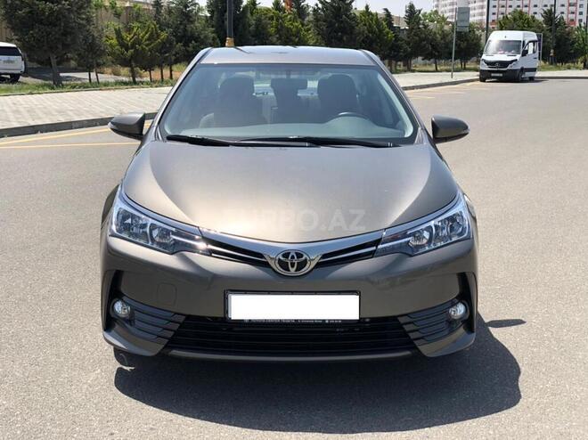 Toyota Corolla 2017, 11,700 km - 1.6 l - Bakı
