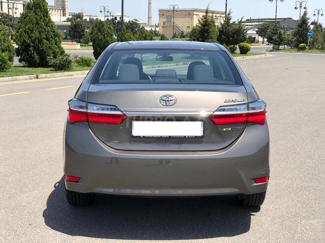 Toyota Corolla 2017, 11,700 km - 1.6 l - Bakı