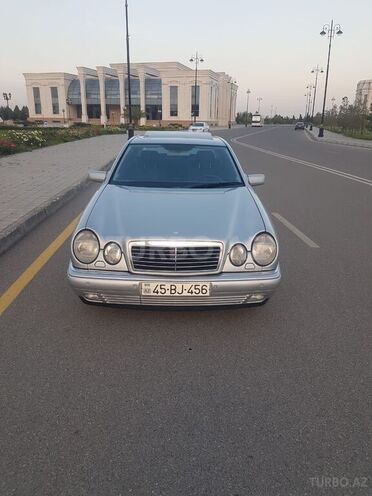 Mercedes E 240 1998, 310,000 km - 2.4 l - Ağdaş
