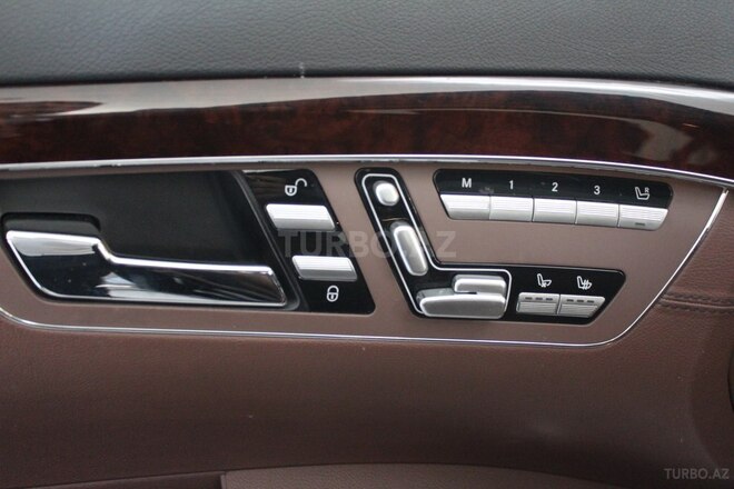 Mercedes S 500 2011, 51,700 km - 4.7 л - Bakı