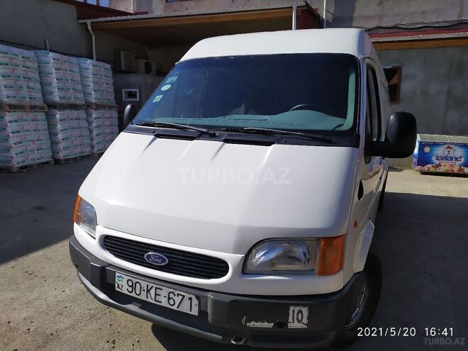 Ford Transit 2000, 358,000 km - 2.5 l - Quba