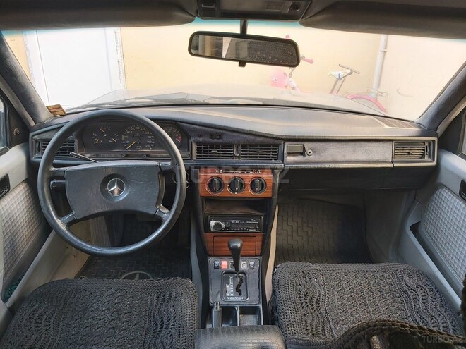 Mercedes 190 1991, 296,354 km - 2.0 l - Bakı