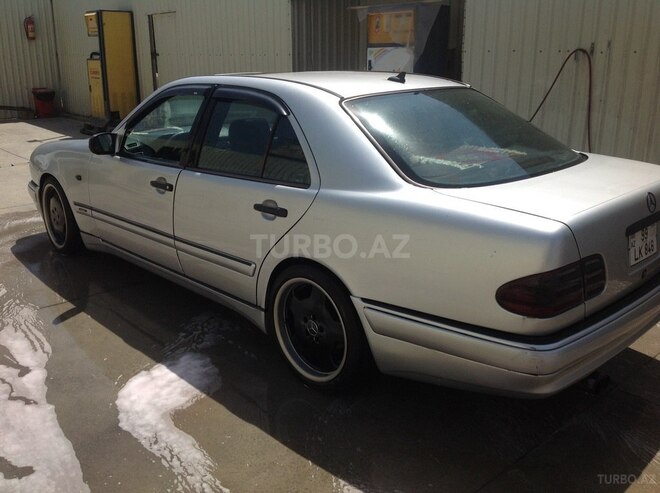Mercedes E 430 1998, 178,000 km - 4.3 l - Bakı