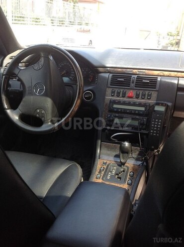 Mercedes E 430 1998, 178,000 km - 4.3 l - Bakı