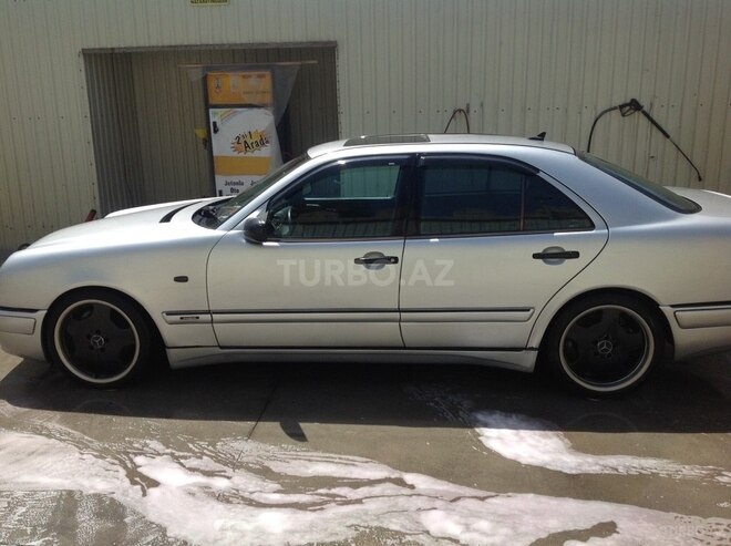 Mercedes E 430 1998, 178,000 km - 4.3 l - Bakı