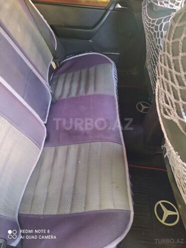 Mercedes E 220 1994, 546,974 km - 2.2 l - Şamaxı