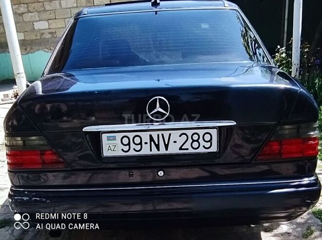 Mercedes E 220 1994, 546,974 km - 2.2 l - Şamaxı