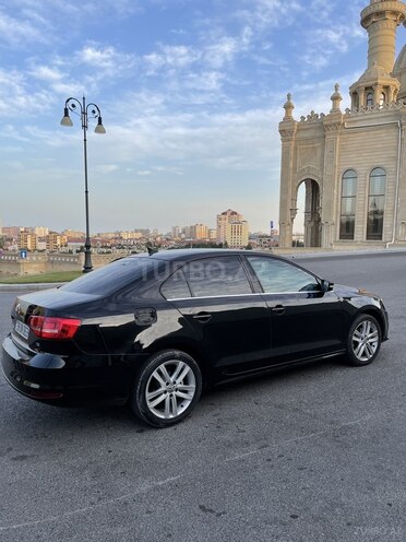 Volkswagen Jetta 2014, 73,800 km - 1.8 l - Bakı