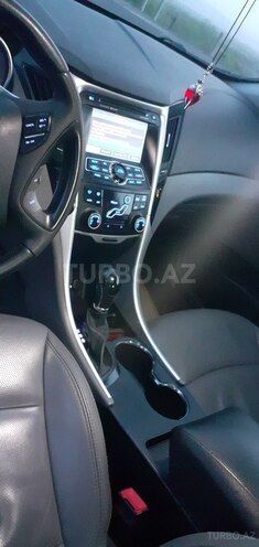 Hyundai Sonata 2011, 173,682 km - 2.0 л - Şəki