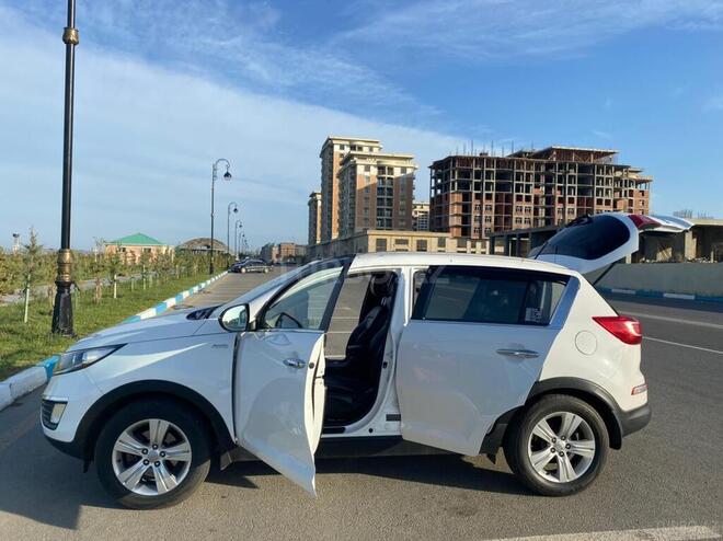 Kia Sportage 2011, 127,000 km - 2.0 л - Bakı