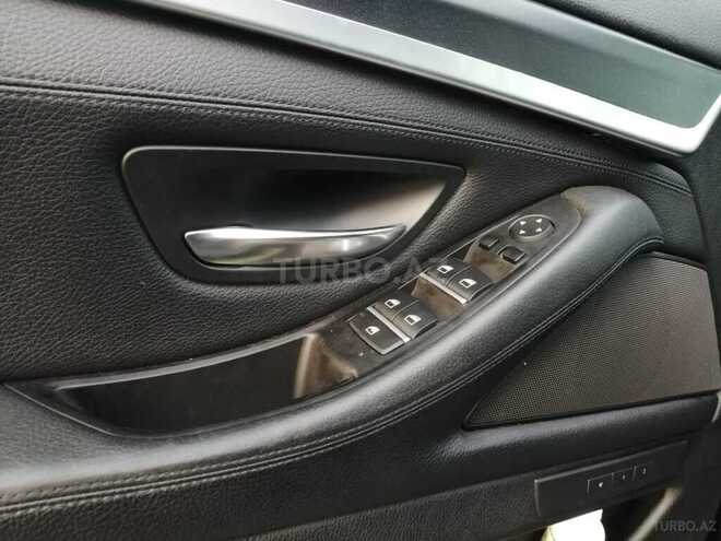 BMW 528 2013, 240,000 km - 2.0 l - Bakı