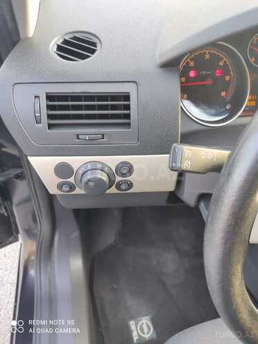 Opel Astra 2007, 193,000 km - 1.3 л - Bakı