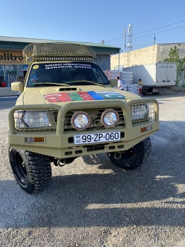 Nissan Patrol 2000, 215,302 km - 3.2 l - Bakı