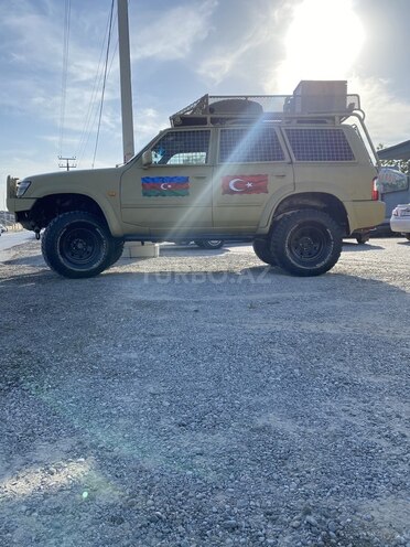 Nissan Patrol 2000, 215,302 km - 3.2 l - Bakı