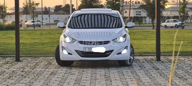 Hyundai Elantra 2014, 141,121 km - 1.8 l - Bakı