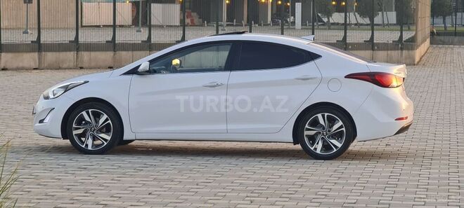 Hyundai Elantra 2014, 141,121 km - 1.8 l - Bakı