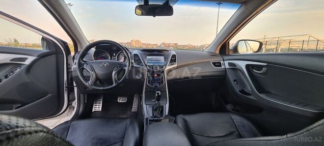 Hyundai Elantra 2014, 141,121 km - 1.8 l - Bakı
