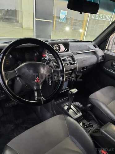 Mitsubishi Pajero 1992, 260,000 km - 2.5 l - Bakı