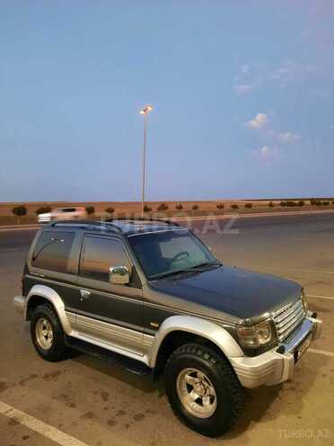 Mitsubishi Pajero 1992, 260,000 km - 2.5 l - Bakı