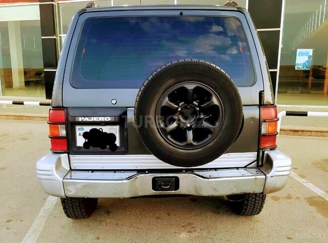 Mitsubishi Pajero 1992, 260,000 km - 2.5 l - Bakı