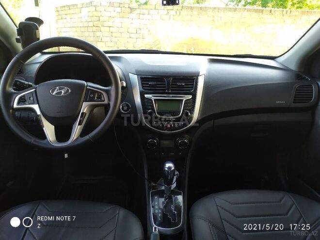 Hyundai Accent 2013, 11,150 km - 1.6 l - Bakı