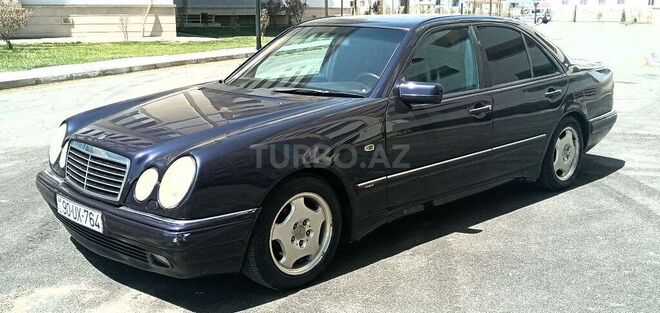 Mercedes E 240 1998, 395,000 km - 2.4 л - Sumqayıt