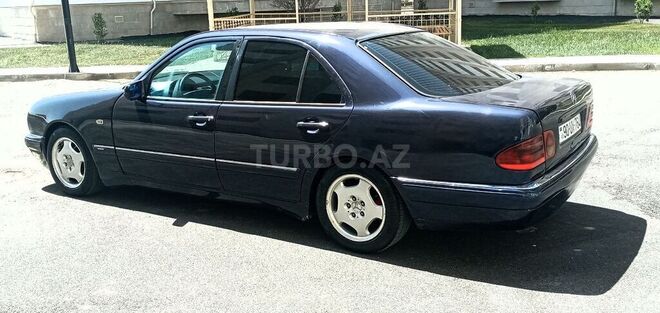 Mercedes E 240 1998, 395,000 km - 2.4 л - Sumqayıt