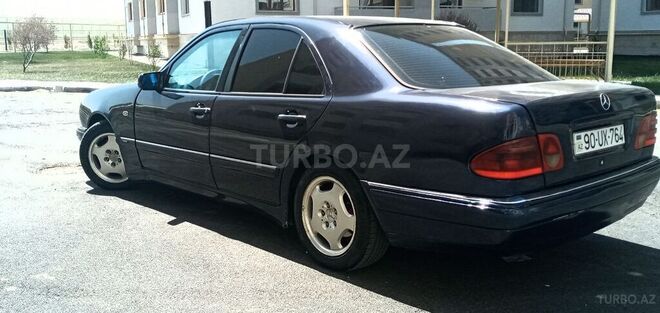 Mercedes E 240 1998, 395,000 km - 2.4 л - Sumqayıt