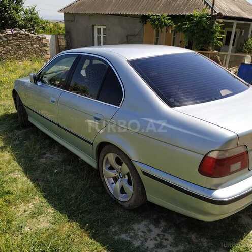 BMW 528 1996, 325,618 km - 2.8 л - Şəmkir