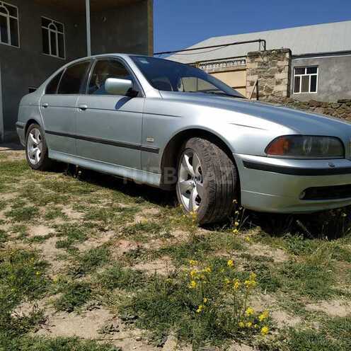 BMW 528 1996, 325,618 km - 2.8 л - Şəmkir