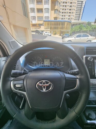 Toyota Prado 2019, 17,000 km - 2.7 l - Bakı
